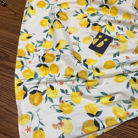 H&M Lemon Print Smocked Sundress White Yellow Sleeveless S Bonus earrings NWT - Picture 15 of 16